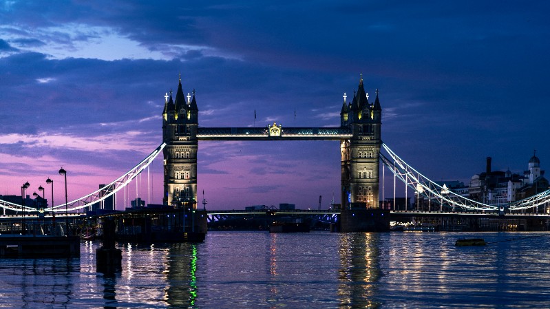 How can the UK become a world leader in regtech?