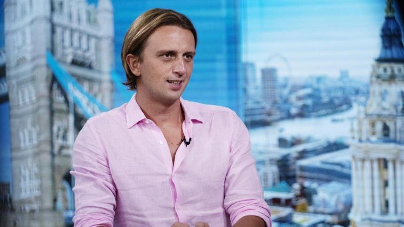 Revolut soars to record profit